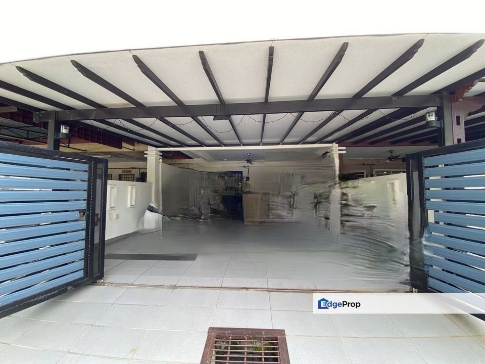 MODERN RENOVATED | 2 STOREY HOUSE @ SEKSYN 8, BANDAR BARU BANGI, Selangor, Bangi