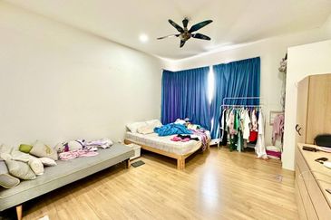 Parkfield Residences, Tropicana Heights