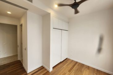 Pavilion Ceylon Hill