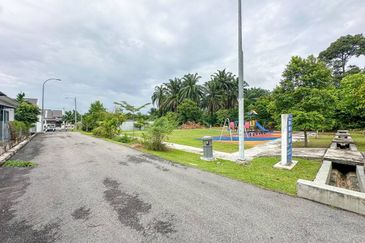 Taman Semarang Intan