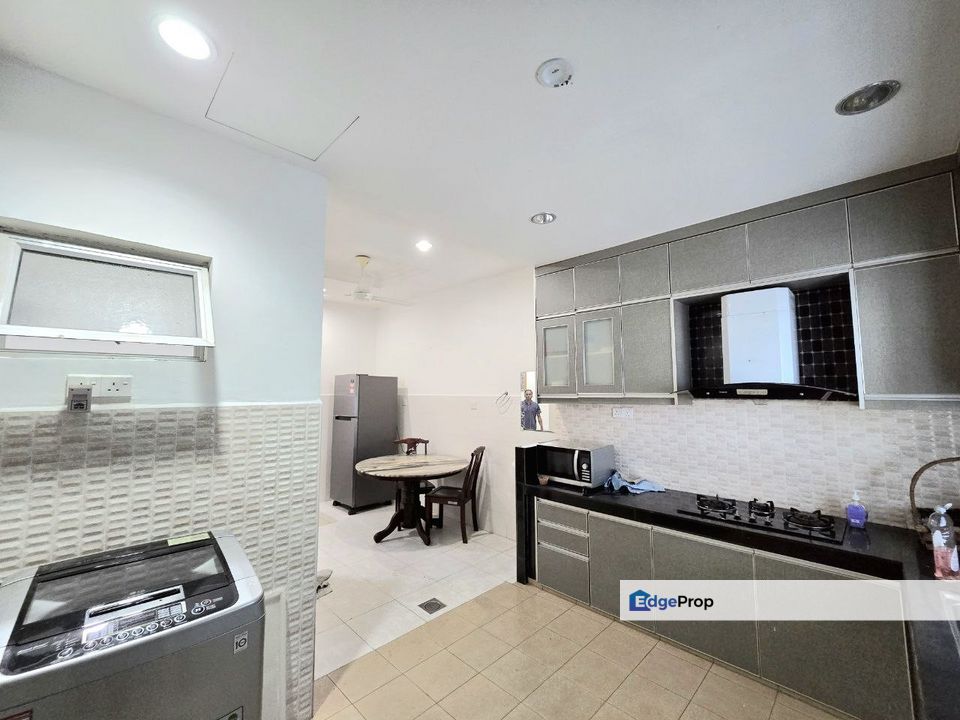 Hillpark 1 Bandar Teknologi Kajang 2 Storey For Sales MURAH, Selangor, Semenyih