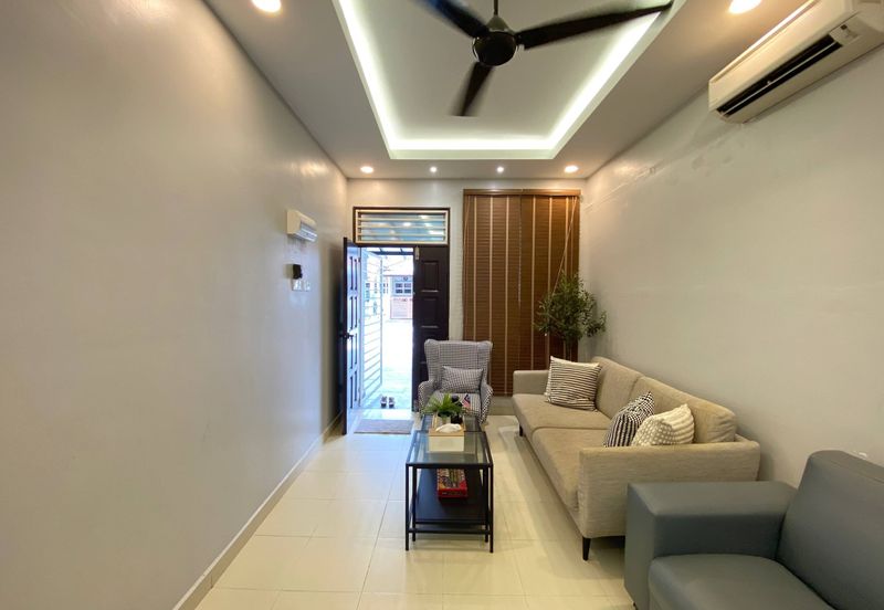 Taman Desa Saujana *