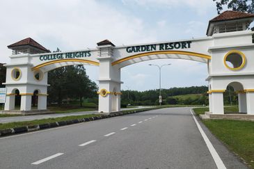 College Heights Garden Resort