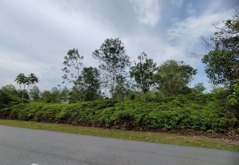 College Heights Garden Resort