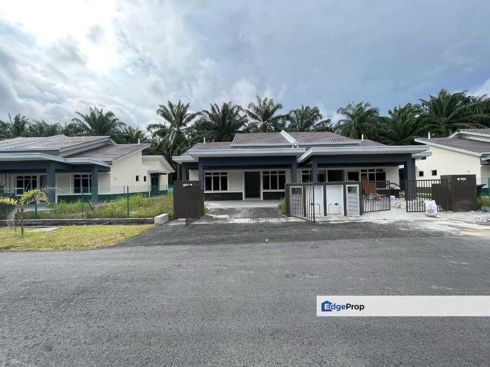 BRAND NEW | SINGLE STOREY SEMI-D @ TAMAN LANGAT IMPIAN, BANTING, Selangor, Banting