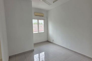 Taman Pelangi Semenyih 2