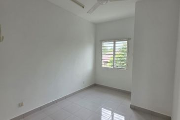 Taman Pelangi Semenyih 2