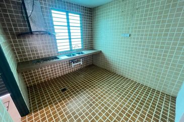 Perdana College Heights