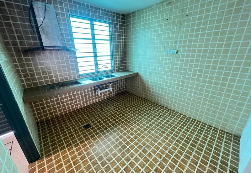 Perdana College Heights