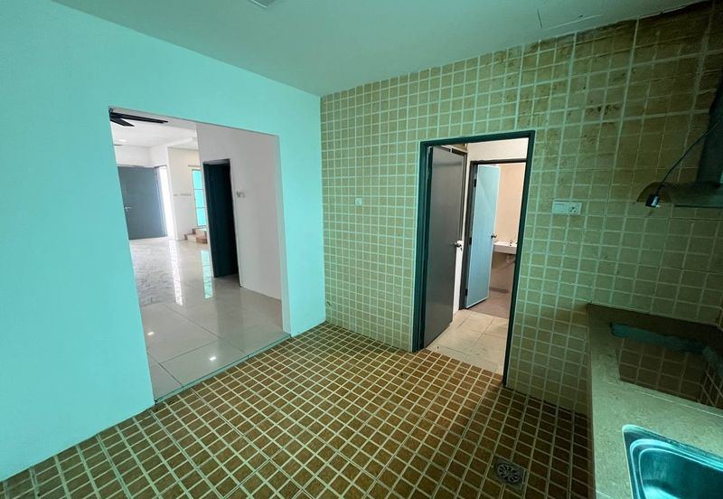 Perdana College Heights