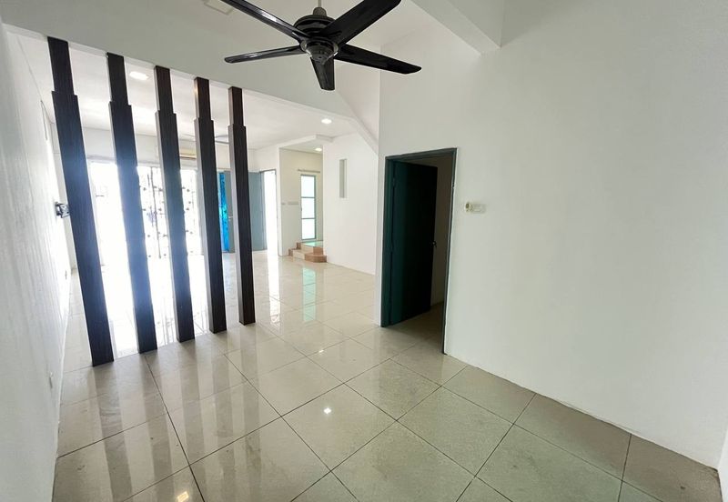 Perdana College Heights