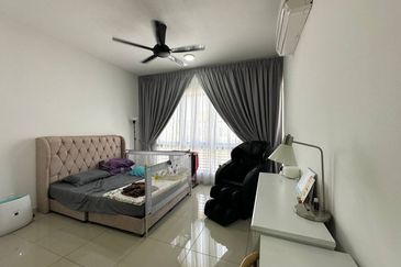 Setia Warisan Tropika (Belladonna)