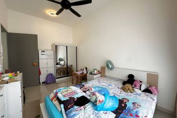 Setia Warisan Tropika (Belladonna)