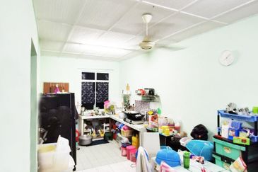 Desa Pinggiran Putra