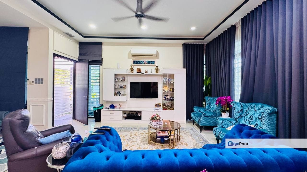 RENOVATED | 2 STOREY SEMI-D @ TAMAN JENDERAM HARMONI, DENGKIL, Selangor, Dengkil