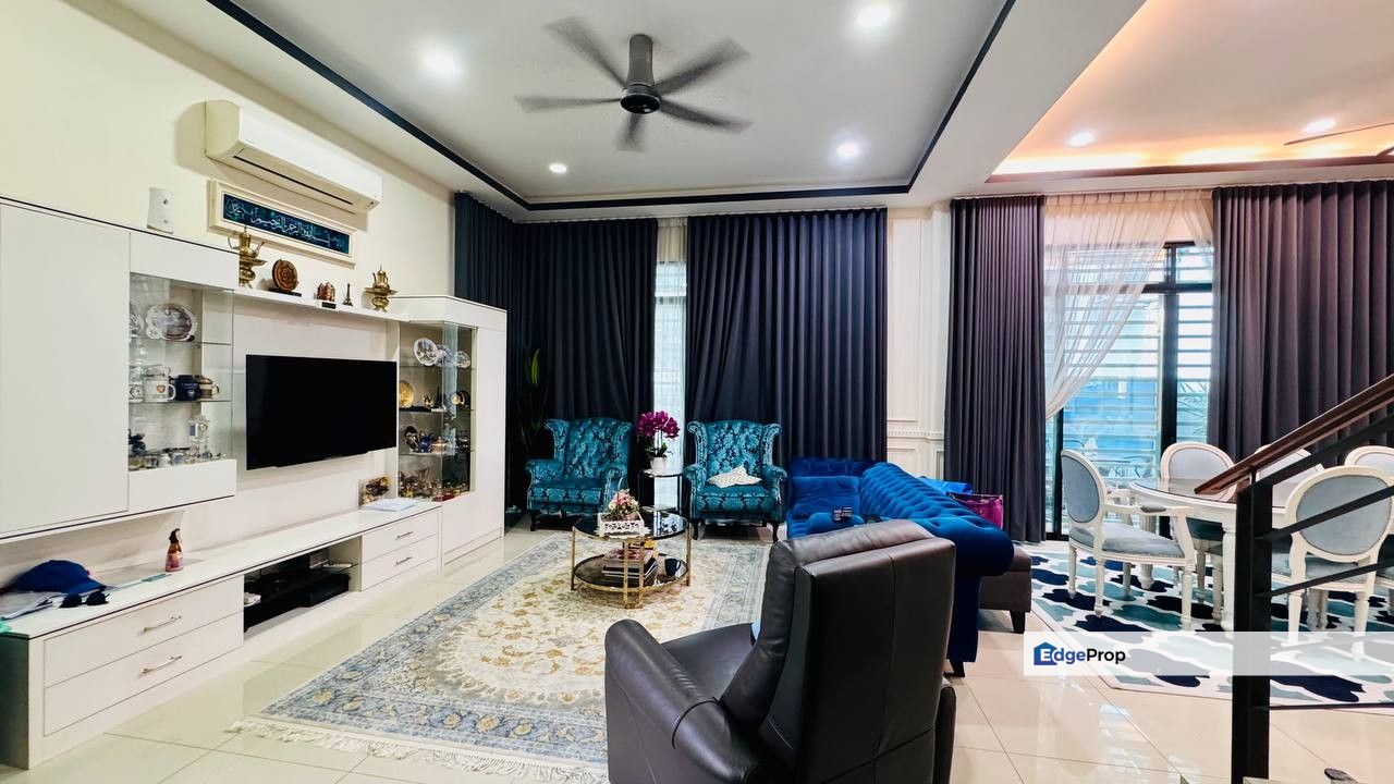 RENOVATED | 2 STOREY SEMI-D @ TAMAN JENDERAM HARMONI, DENGKIL, Selangor, Dengkil