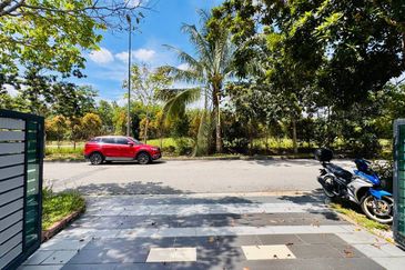 Taman Jenderam Harmoni