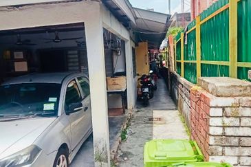 Kampung Datuk Keramat