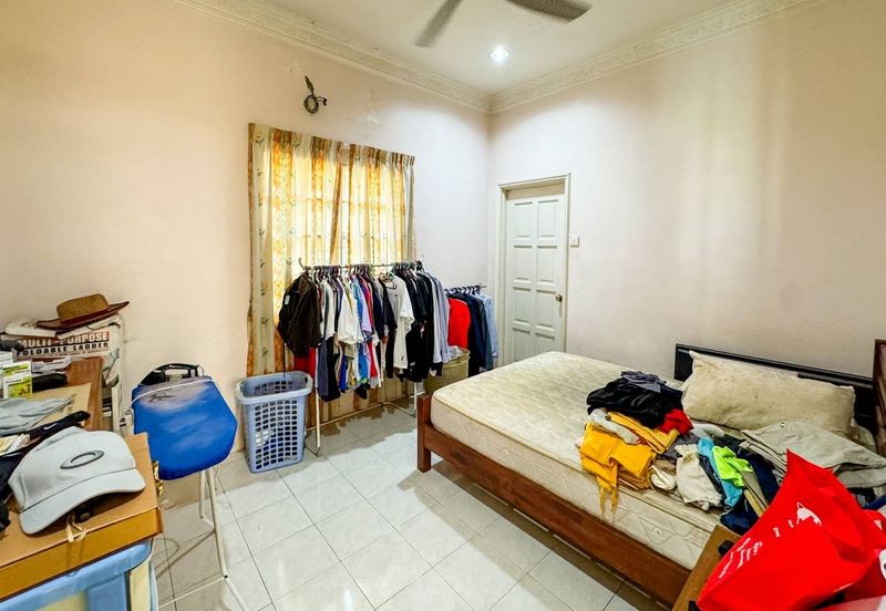 Bandar Country Homes