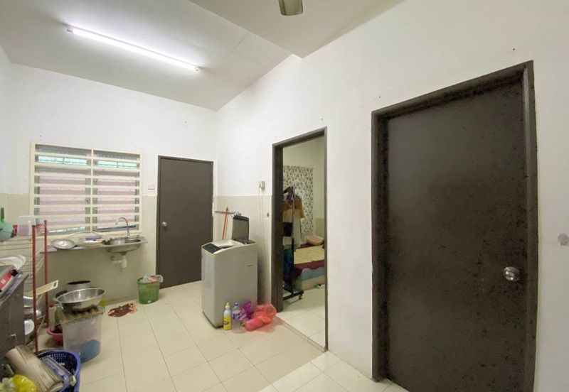 Seksyen 30, Shah Alam