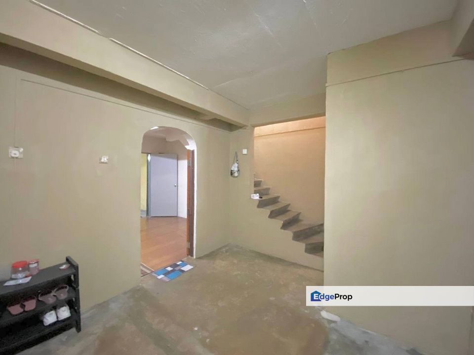 MURAH LEASEHOLD | 2 STOREY TERRACE @ TAMAN SERDANG JAYA, SERI KEMBANGAN, Selangor, Seri Kembangan