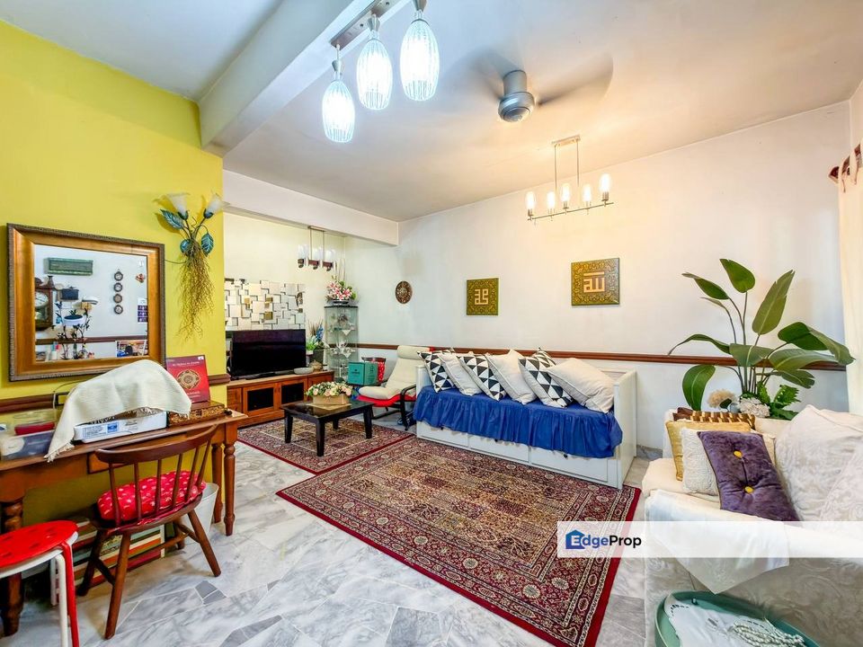 COSY | 2 STOREY TERRACE @ USJ 6, SUBANG JAYA, Selangor, USJ