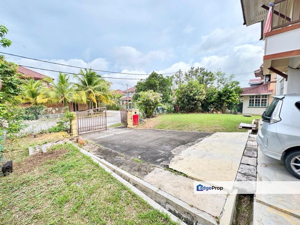 TANAH LUAS FREEHOLD  | 2 STOREY BUNGALOW @ LAMAN DAHLIA, NILAI IMPIAN, Negeri Sembilan, Nilai