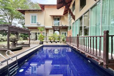 Impian Golf & Country Club