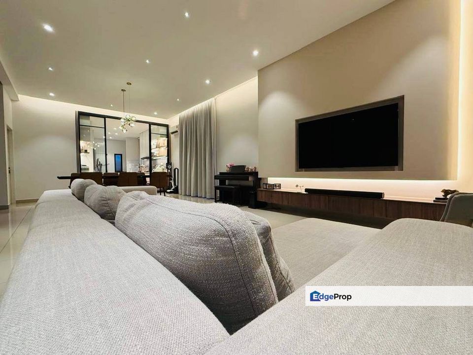 END LOT | BEAUTIFUL 2 STOREY @ SEJATI LAKESIDE 2, CYBERJAYA, Selangor, Cyberjaya