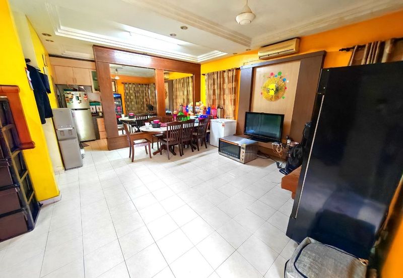 Seksyen 6 @ Bandar Bukit Mahkota