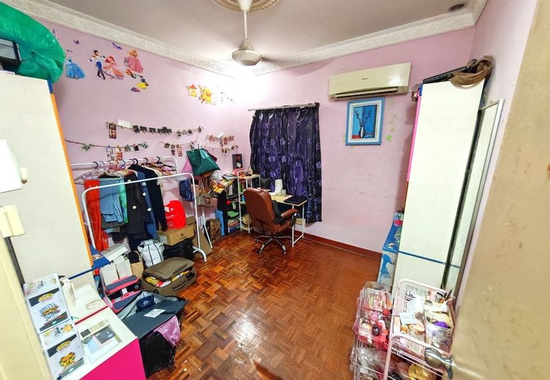 Seksyen 6 @ Bandar Bukit Mahkota