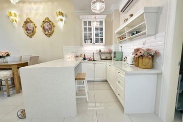 Ebonylane @ Eco Forest