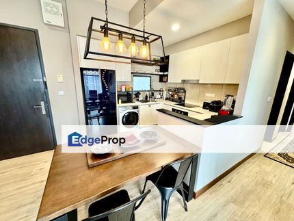 EXCLUSIVE CORNER UNIT @ ASTORIA, AMPANG, Selangor, Ampang