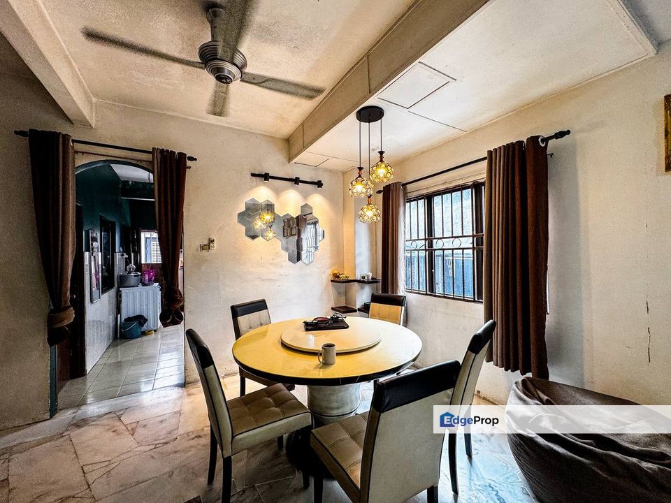 END LOT | 2 STOREY @ TAMAN SENTOSA, KLANG, Selangor, Klang