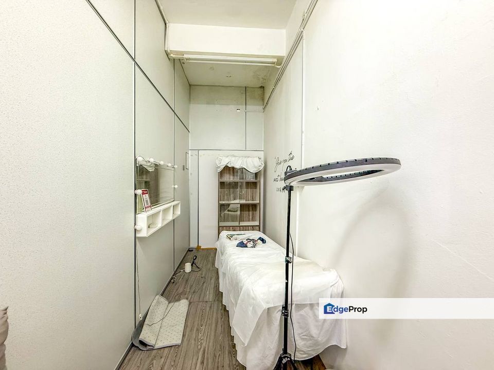 3 STOREY SHOP LOT @ TAMAN KAJANG PRIMA, Selangor, Kajang