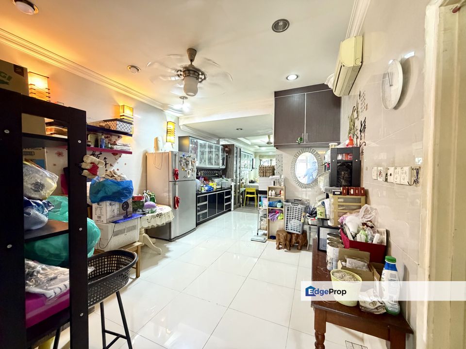 Taman Mutiara Indah Puchong Double Storey Terrace For Sale / Renovated, Selangor, Puchong