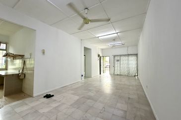 Taman Kota Warisan Permai