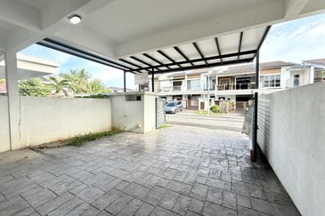 MODERN | 2 STOREY TERRACE @ TAMAN RUBY, DENGKIL