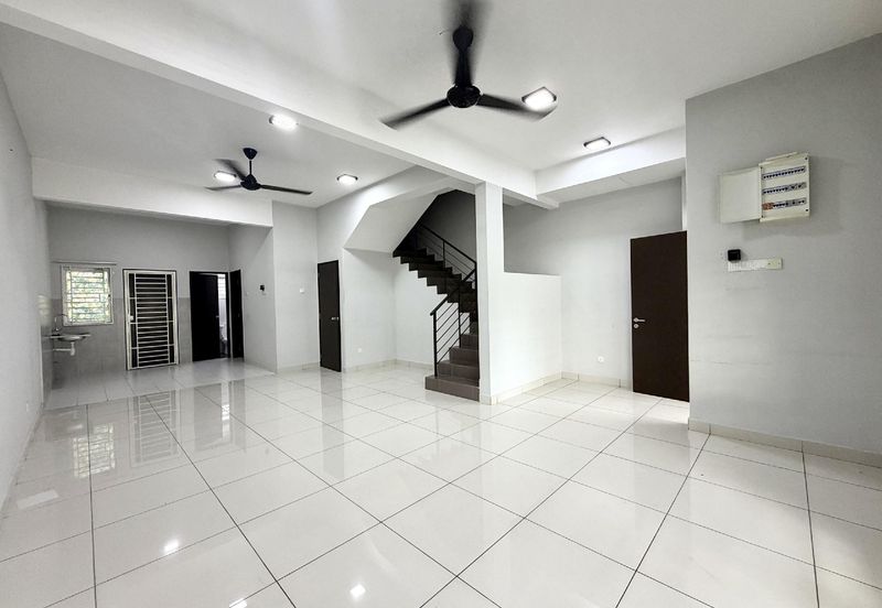 MODERN | 2 STOREY TERRACE @ TAMAN RUBY, DENGKIL