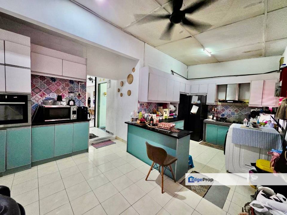 EXTENDED | 2 STOREY @ TAMAN SRI KENARI, KAJANG, Selangor, Kajang