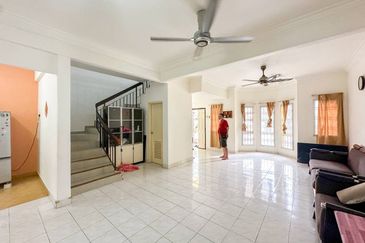 Taman Amanputra, Puchong South