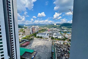 The Valleys @ SkySierra