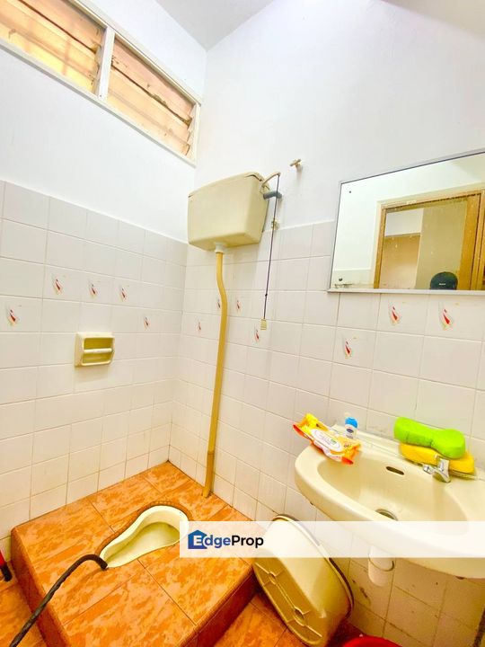 USJ 6, Subang Jaya Near Taipan LRT 2 Sty For Sales, Selangor, USJ