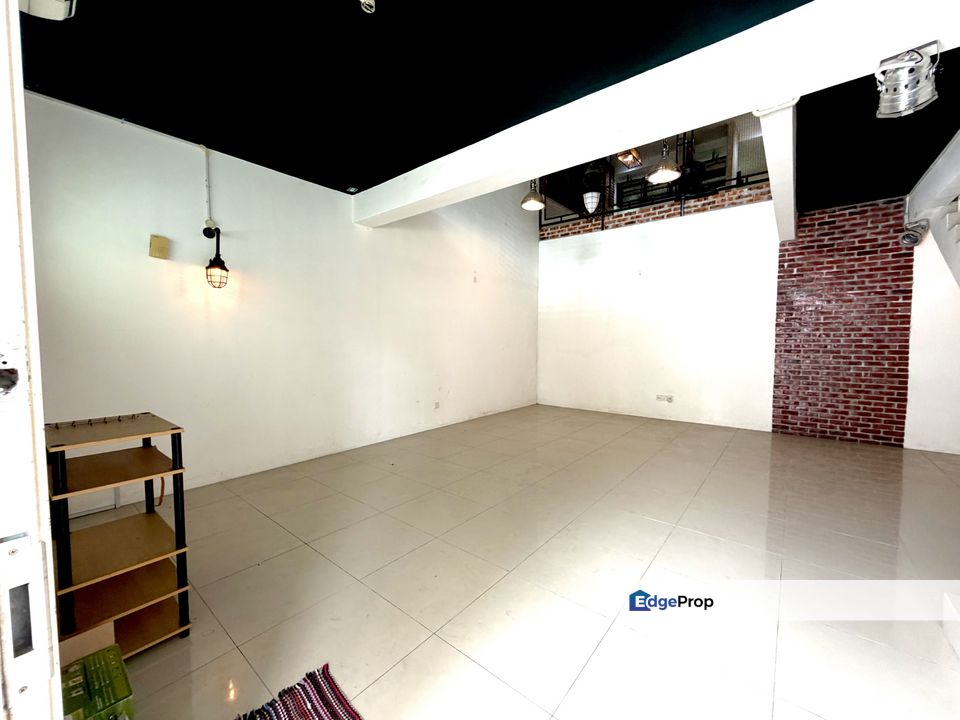 Taman Nadayu 92 @ 2.5 Storey House near KTM Kajang 2 , Selangor, Kajang