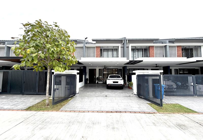 Elmina Green Three @ City of Elmina