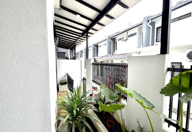 Elmina Green Three @ City of Elmina