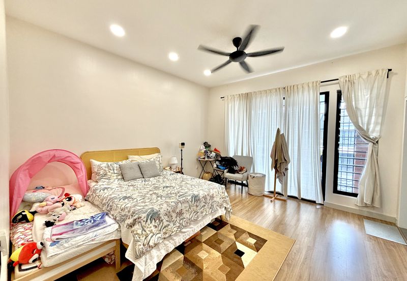 Elmina Green Three @ City of Elmina