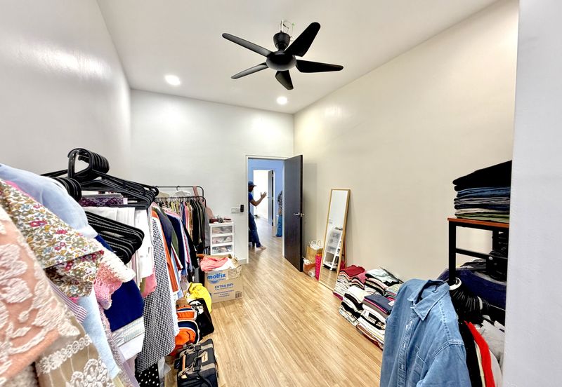 Elmina Green Three @ City of Elmina