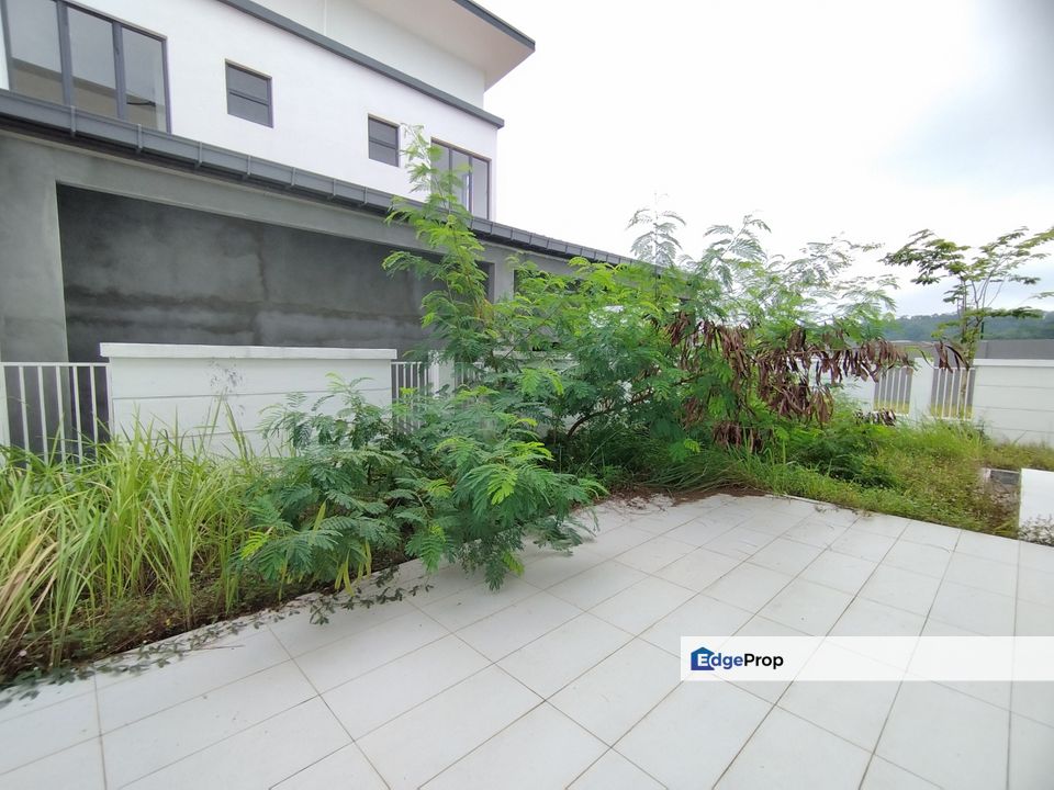 FREEHOLD | 2 STOREY SEMI-D @ TAMAN BUKIT KEMAYAN, KEMAYAN HEIGHTS SEREMBAN 2, Negeri Sembilan, Seremban