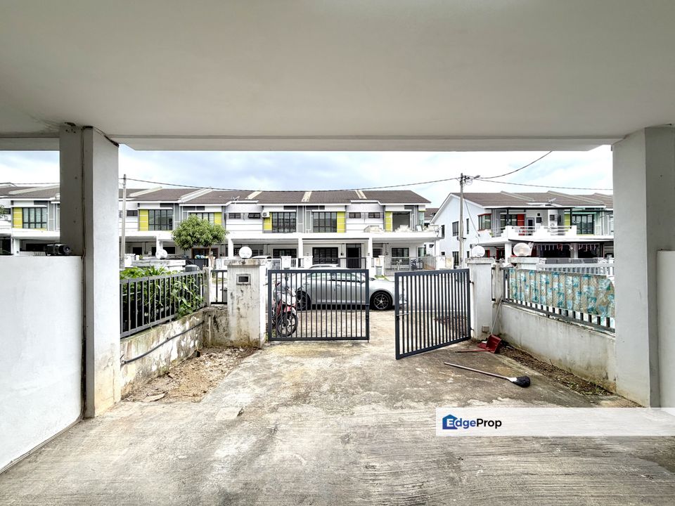 2-Storey Terrace House Taman Parklands, Selangor, Semenyih